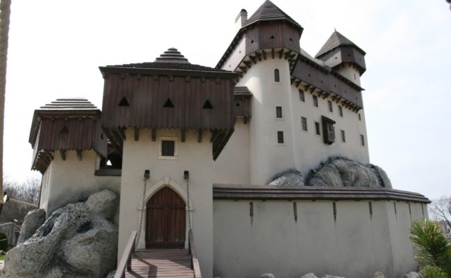Zamek Bobolice modele brama wejściowa